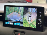 【マルチビューカメラシステム】専用のカメラにより、上から見下ろしたような視点で360度クルマの周囲を確認することができます☆死角部分も確認しやすく、狭い場所での切り返しや駐車もスムーズに行えます。