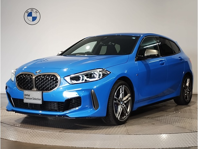 1シリーズ M135i xドライブ 4WD