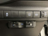 トヨタ車以外のおクルマも豊富にラインナップ!あなたの愛車探しはお任せください。  詳しくはスタッフまで!通話料無料のダイヤル「0078-6003-527324」