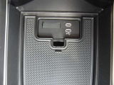カープレイ対応・フルセグTV・USB・Bluetoohオーディオ!