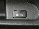 ノートパソコンなど家庭用電源の電化製品が100Wまで使用できます。