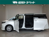 両側パワースライドドア付きだから、狭い駐車スペースなどでの 乗り降りラクラク!小さなお子さまのいるご家庭には嬉しい装備。