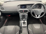 V40 D4 ダイナミック エディション ディーゼル 