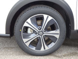 【タイヤ】 【純正17インチアルミホイール】《205/55R17》専用のアルミなのでお車のイメージぴったりですね!