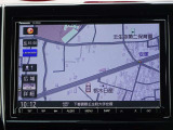 【ナビ】メモリーナビ(CN-RZ846)付きです。目的地を設定すれば初めての場所でも簡単に行くことができます。もちろん音楽だって聴けちゃいます♪
