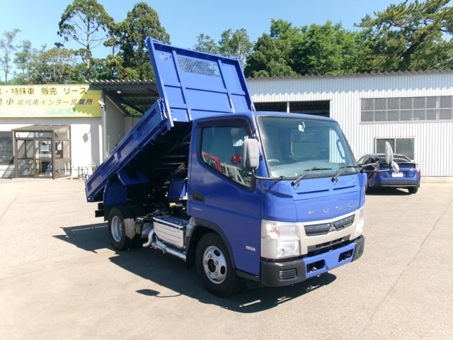 キャンター 1.9t全低床 多目的ダンプ 4WD