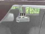 【ドライブレコーダー】ドライブレコーダー装備!走行中はもちろん、あおり運転や事故に遭遇した際、映像で記録し、万一のリスクに備えます。※記録用SDカードはお客様ご自身でご準備いただく必要があります。