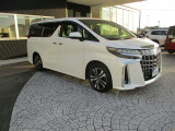 自動車保険も取り扱っております。この機会に保険を見直しましょう♪