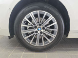 左前フロント 205/60R17