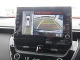 パノラミックビューモニター装備です。車を真上から見る映像が駐車の不安を軽くします。4つのカメラで車両周辺の映像を映し出します!カメラアングルは限界がありますので目視もして下さい。
