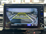 バックでの駐車が苦手な方や運転にあまり自信のない方でも後方の視界をしっかりサポート。安心して車庫入れが出来るバックカメラを装備しています!