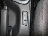 モーターだけでとても静かに走れるEVモード付。更に燃費を良くするECOモード切り替えも付いています。