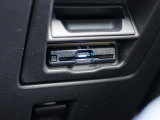 ETC車載器搭載です。スマートICも増えてきており、必須装備といって良い便利装備です。