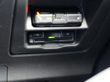 ETC車載器搭載です。スマートICも増えてきており、必須装備といって良い便利装備です。