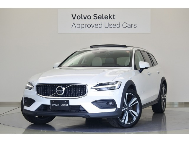 V60クロスカントリー B5 AWD プロ 4WD 