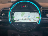 純正ナビが標準装備!!Bluetooth機能も付いておりますので、音楽再生も楽々です♪