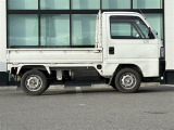 店舗にて現車の確認もいただけますので、お電話で在庫のご確認の上是非ご来店くださいませ。