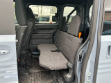 自社工場完備!ご納車前の整備も、ご納車後の点検、車検、修理等もお任せください☆