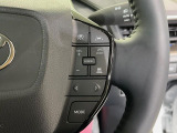 【レーダークルーズコントロール】高速道路での長距離走行が楽に!!自動で速度を保つクルーズコントロールが、衝突軽減システムと連携し、前方の車両を感知して車間を保つように速度調節してくれます!!