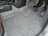 【車内ルームクリーニング済】展示前に内装・外装をプロがしっかりとクリーニングしております。