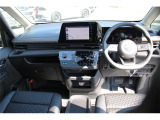 セレナ 1.4 e-4ORCE ハイウェイスターV 4WD 