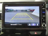 【バックカメラ装備済み】駐車の際の心強い味方!ガイドを見て確認しながら駐車できるので安全です。