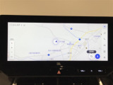 【ナビ機能付きディスプレイオーディオ】ナビ機能搭載の他、お持ちのスマートフォンと連携して、ナビやbluetoothでの音楽再生が可能です♪デザインはもちろん操作性も良好!