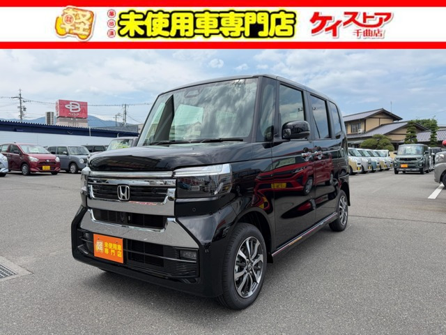 N-BOXカスタム  カスタム 660 4WD
