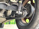 お車を安心してお乗りいただく為には、足回りの定期点検が欠かせません。サービスサポート(有償保証)では無料点検もご提供しており、安心のカーライフをお過ごしいただけるサポート体制が整っています。