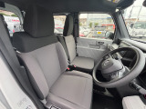 1列目シートです。足元までゆったりとご乗車いただけます!