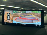 【360&deg;ビューモニター】専用のカメラにより、上から見下ろしたような視点で360度クルマの周囲を確認することができます☆死角部分も確認しやすく、狭い場所での切り返しや駐車もスムーズに行えます。