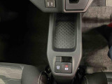 専用の診断機器を使って各システムを点検。