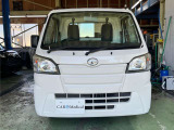 納車前のホイールのインチアップやスモークフィルム施工もお任せください!!