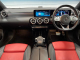 Aクラス A180 スタイル AMGライン 