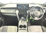 見通しのよいすっきりとした視界で、誰でも運転しやすいです。運転のしやすさは疲れにくさにも繋がりますよ♪