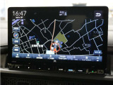 純正11.4 インチ Honda CONNECT ナビ(LXM-247VFLi)&バックカメラが装備されているので、普段の使い勝手もロングドライブも快適です。