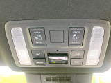 【電動サイドステップ】車高の高いお車でも、これがあれば小さいお子様の乗り降りも楽々♪スライドドアと連動して作動する為、煩わしい操作は不要です!