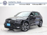 【Tiguan】水平基調のデザインはワイド&ローに魅せ、エッジの効いたプレスラインは、ボディにはっきりとした陰影が生まれシャープさ与えます。