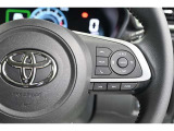 【前車追従型オートクルーズ】設定した速度内で、前方車両との距離を保ちながら加減速をしてくれます。高速道路での長距離移動が楽になりますよ♪