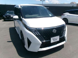 セレナ 1.4 e-POWER ハイウェイスターV 