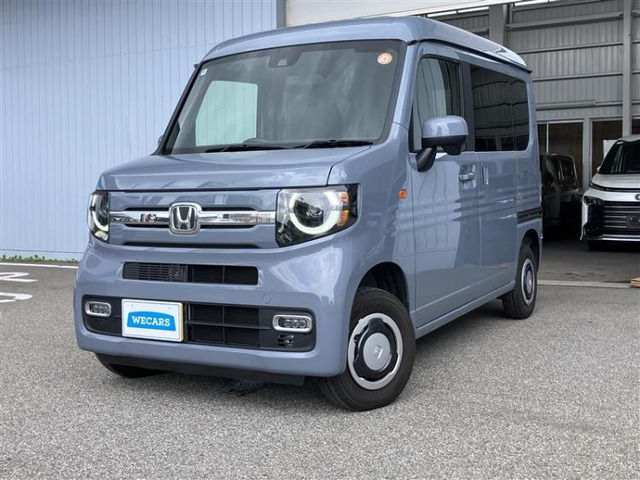 N-VAN ファン 4WD