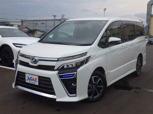 ヴォクシー 2.0 ZS 4WD