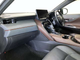愛車の室内を抗菌・抗ウイルス・防臭パック【チタニア:車内にコーティングし抗菌、抗ウイルス効果を発揮しながら悪臭を付きにくく残りにくくします。】も取り扱いしています。