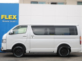 FLEXグループは「すべての人に愛車を」をコンセプトに車種別に全国展開中!愛車と一緒に、ライフスタイルを充実させてもらいたいという思いで、ランクル仙台泉店では皆様のご要望になんでもお応えします♪