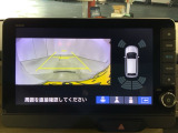 リアカメラ付で、後方をナビ画面で確認。車庫入れも安心です。もちろん、バックギアと連動しています。