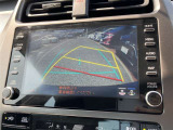 バックモニター付きで駐車も安心!