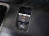 ◆オートブレーキホールド機能付き電子パーキングブレーキ◆ブレーキペダルを足から離しても停車状態を保ちます。アクセルを踏めば自動でブレーキが解除され、発進可能!