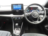 ぜひ展示車の運転席に座ってみてください。