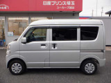 内外装およびエンジンル-ムなど専用クリ-ニング致します。車両クリ-ニングのプロが施工致しますので!高品質な1台に蘇りますよ♪(全在庫無料施工)