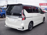 セレナ 1.2 e-POWER ハイウェイスターV 